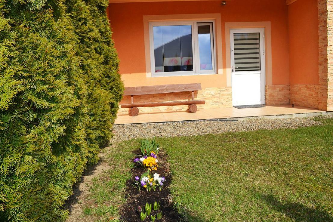 Agroturystyka U Podnoza Gory Cergowej Dukla Exteriér fotografie